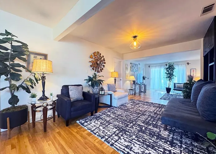 Charming 3Br House - Hal-Uc