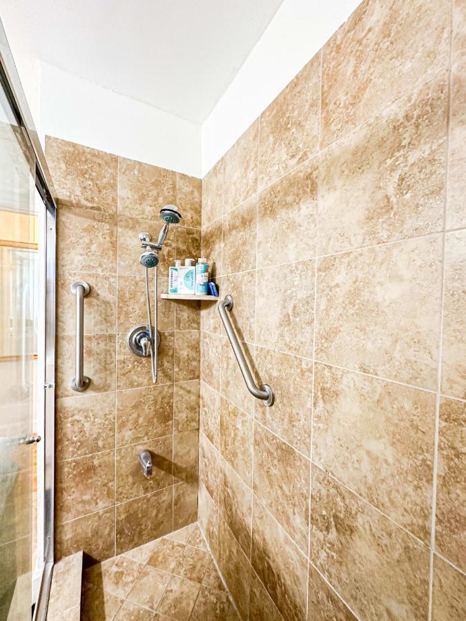 Charming 3br House - Hal-uc