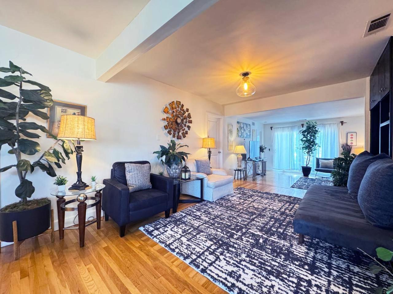 Ferienhaus Charming 3br House - Hal-uc Los Angeles